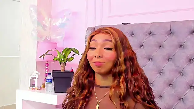 HaileeRoberts online show from 12, 3, 2026