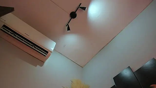 ALICEPOIXXXON online show from 12, 11, 2025