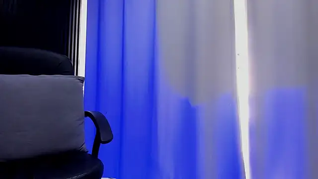 BambiiQueen online show from 27, 12, 2024