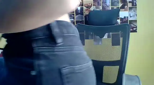 Nicole-wallace online show from 21, 1, 2025