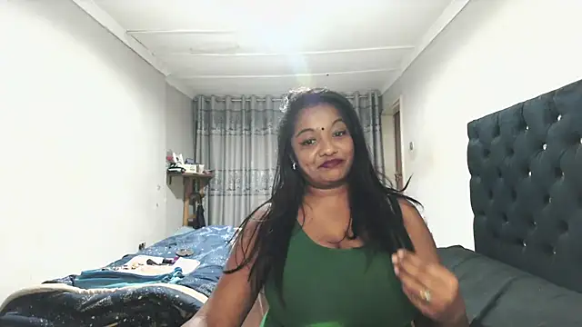 Indianmayaxoxo online show from 6, 6, 2026