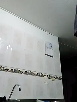 Snapshot of cazaperdidas chatting on 7, 10, 2025 cazaperdidas online show from 7, 10, 2025