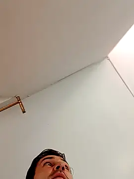 Snapshot of cazaperdidas chatting on 3, 2, 2026 cazaperdidas online show from 3, 2, 2026