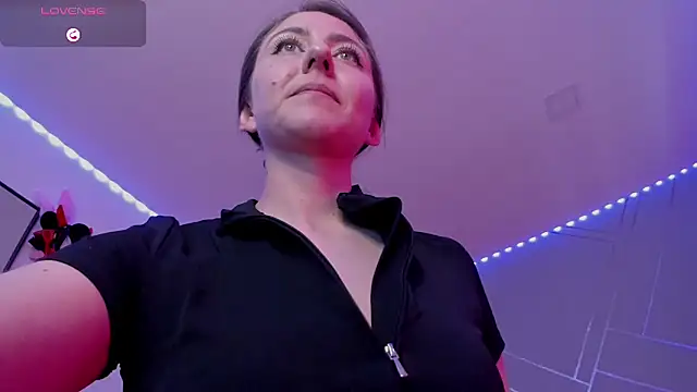 Ich Bin Julia online show from 16, 1, 2025