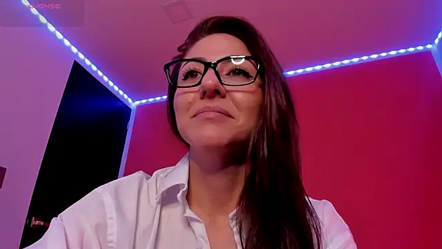 Ich Bin Julia online show from 29, 5, 2026