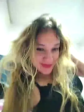 Snapshot of ELEKTRA_LUXURY chatting on 4, 12, 2024 ELEKTRA LUXURY online show from 4, 12, 2024