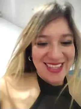 Snapshot of ELEKTRA_LUXURY chatting on 22, 12, 2024 ELEKTRA LUXURY online show from 22, 12, 2024