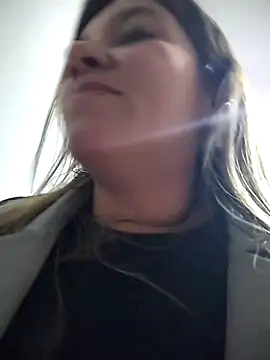 Snapshot of ELEKTRA_LUXURY chatting on 3, 3, 2025 ELEKTRA LUXURY online show from 3, 3, 2025
