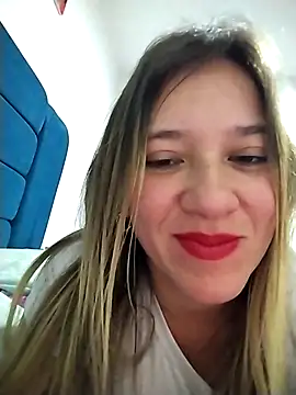 Snapshot of ELEKTRA_LUXURY chatting on 10, 3, 2025 ELEKTRA LUXURY online show from 10, 3, 2025
