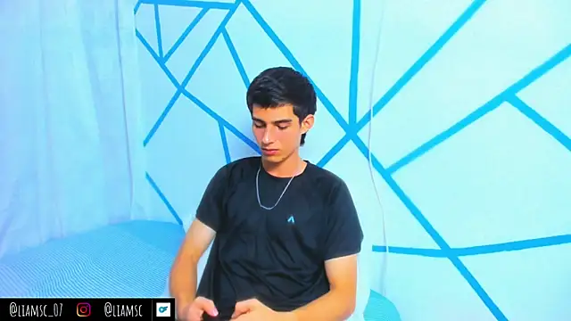 liam scott77 online show from 26, 9, 2025