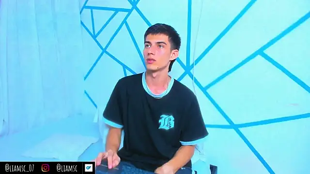 liam scott77 online show from 9, 10, 2025