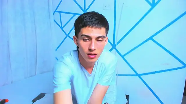 liam scott77 online show from 2, 11, 2025