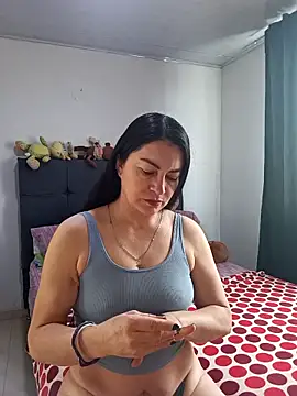 renata hot1 online show from 15, 9, 2025