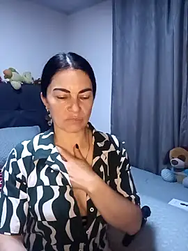 renata hot1 online show from 21, 4, 2026