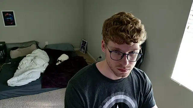 BlueEyedTallGuy94 online show from 27, 7, 2026
