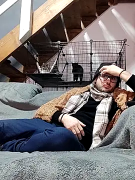 Snapshot of TheKing966 chatting on 2, 2, 2026 TheKing966 online show from 2, 2, 2026