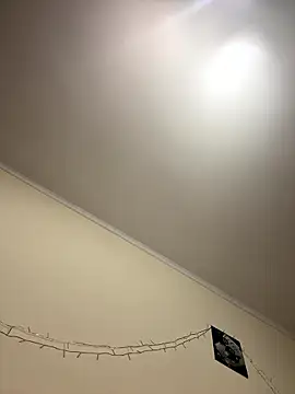 Evelinia online show from 8, 1, 2026