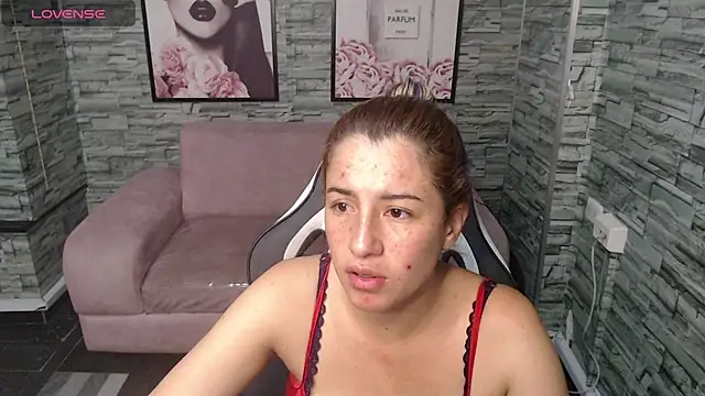 Snapshot of Valerie_b chatting on 23, 12, 2024 Valerie b online show from 23, 12, 2024