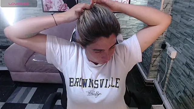 Snapshot of Valerie_b chatting on 7, 2, 2025 Valerie b online show from 7, 2, 2025