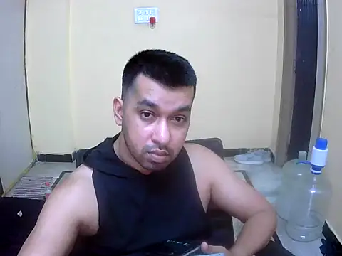 Snapshot of sajid69619 chatting on 5, 4, 2026 sajid69619 online show from 5, 4, 2026