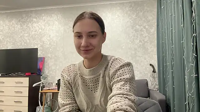 Snapshot of AnneBall chatting on 23, 12, 2024 AnneBall online show from 23, 12, 2024