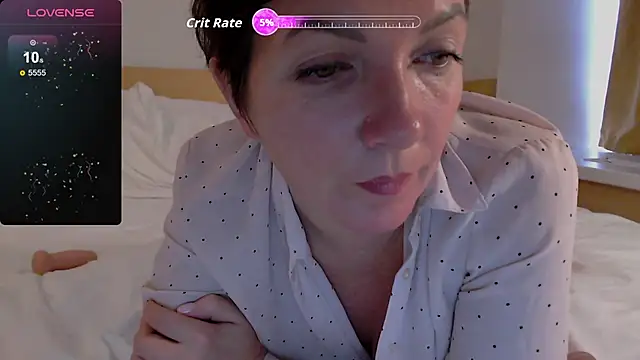 Snapshot of Katherine_Fox chatting on 21, 9, 2025 Katherine Fox online show from 21, 9, 2025