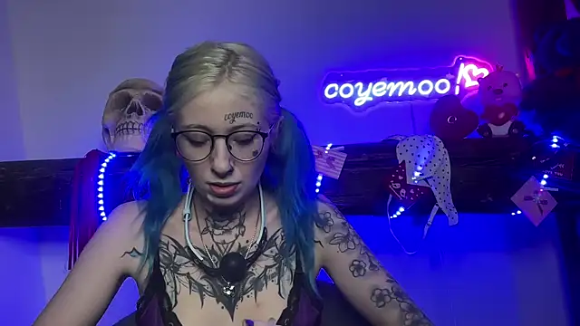 coyemoo online show from 14, 2, 2025