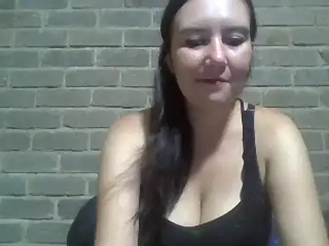 Snapshot of EksJouneMwah chatting on 7, 1, 2025 EksJouneMwah online show from 7, 1, 2025
