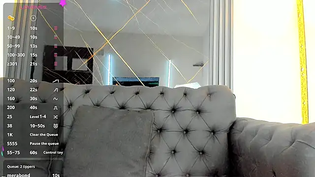 EvaaLovia1 online show from 15, 10, 2025