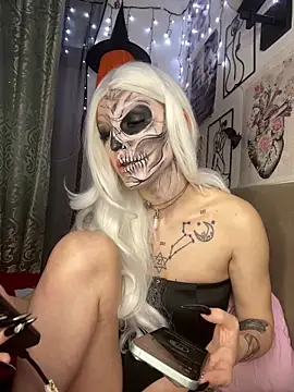 MoonAgnes online show from 24, 2, 2026