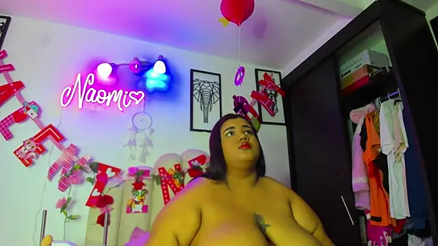 NaomiAsha online show from 12, 2, 2025