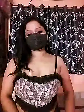 Snapshot of deepu_urs chatting on 4, 3, 2025 deepu urs online show from 4, 3, 2025