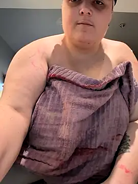 Snapshot of LadyRochester chatting on 23, 7, 2026 LadyRochester online show from 23, 7, 2026