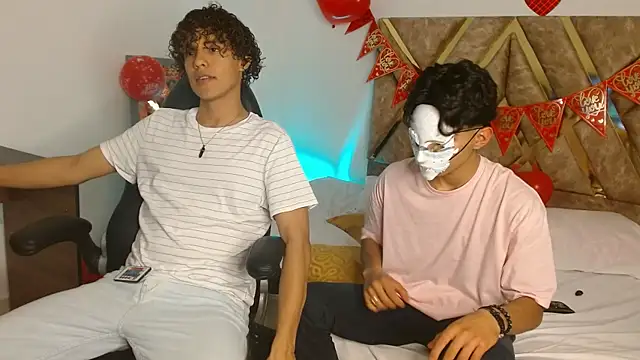 nickolas moon online show from 16, 2, 2025