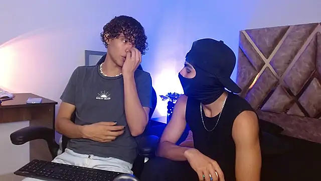 nickolas moon online show from 23, 2, 2025