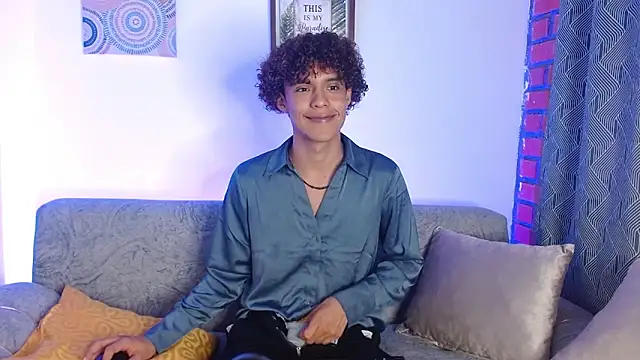 nickolas moon online show from 16, 3, 2025