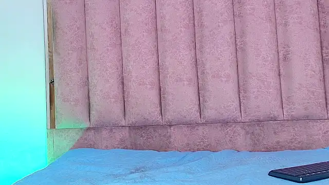 anisha x online show from 10, 9, 2025