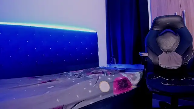 Snapshot of _diegsz_ chatting on 5, 4, 2026 diegsz online show from 5, 4, 2026