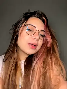 NatyOlson online show from 12, 9, 2025