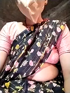 Snapshot of Poonam-bab chatting on 23, 2, 2025 Poonam-bab online show from 23, 2, 2025