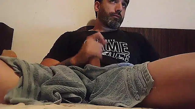 ozzypsico13 online show from 21, 9, 2025