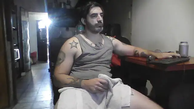 ozzypsico13 online show from 12, 4, 2026