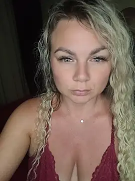 candy queeen online show from 30, 7, 2026
