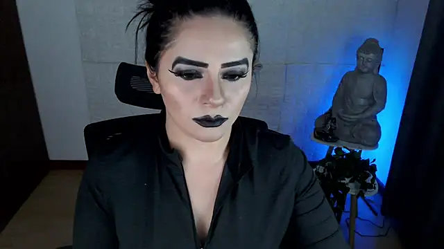 Snapshot of GODDESS_EVANS chatting on 21, 4, 2026 GODDESS EVANS online show from 21, 4, 2026