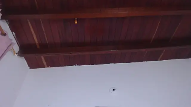 Amara Red online show from 11, 11, 2025