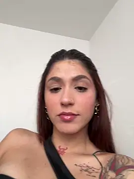 Snapshot of AnnyCherry_ chatting on 25, 4, 2026 AnnyCherry online show from 25, 4, 2026