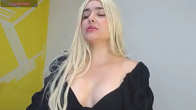 Nikolle Rouss online show from 13, 6, 2026