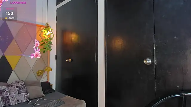Snapshot of SamanthaFerrer_ chatting on 2, 2, 2025 SamanthaFerrer online show from 2, 2, 2025