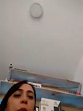 natalie cowens online show from 2, 2, 2025