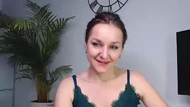 Snapshot of AliciaDesire chatting on 16, 1, 2025 AliciaDesire online show from 16, 1, 2025